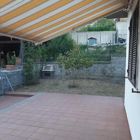 بيت للعطل Annina House سانتا فيورا